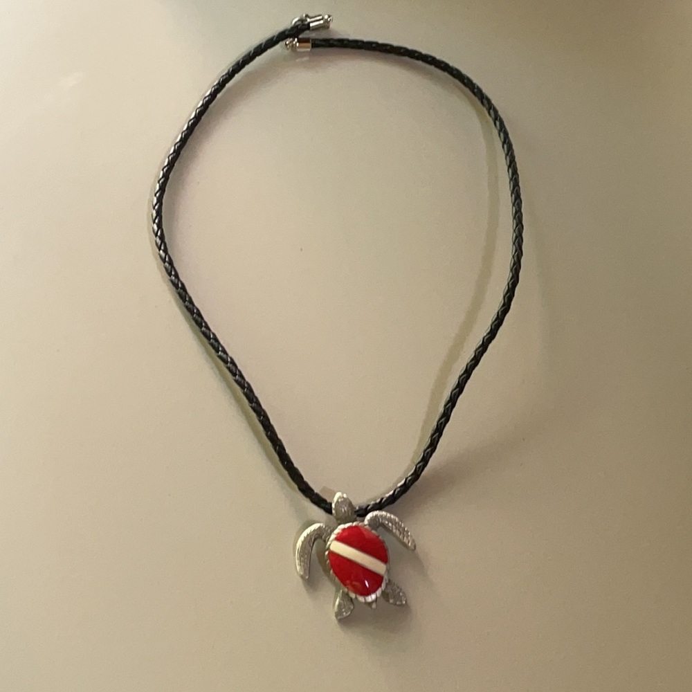 Scuba Diver’s Turtle Necklace